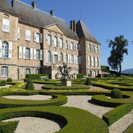 Hotel De Bourgogne La Clayette ภายนอก รูปภาพ