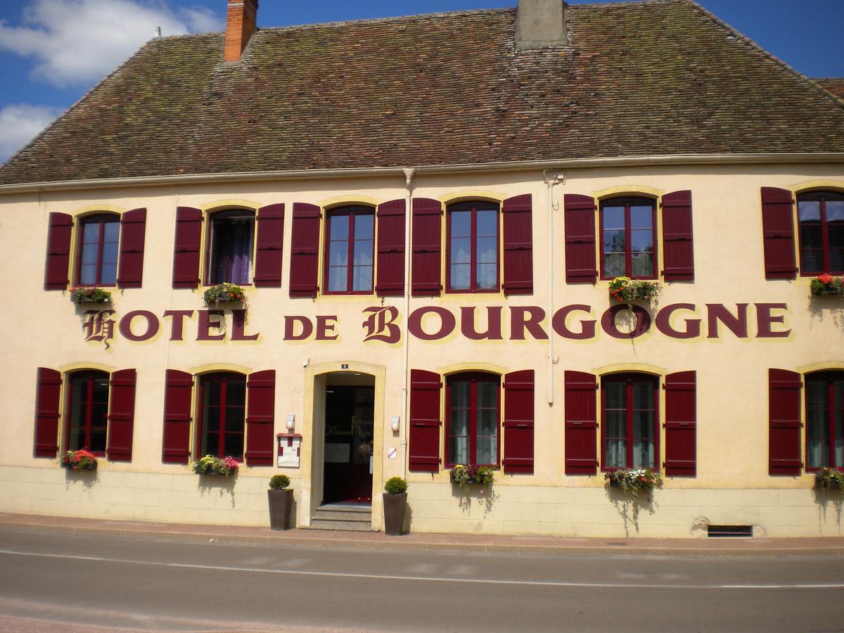 Hotel De Bourgogne La Clayette ภายนอก รูปภาพ